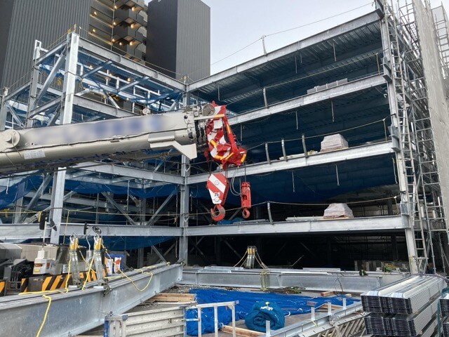 鉄骨建て方工事